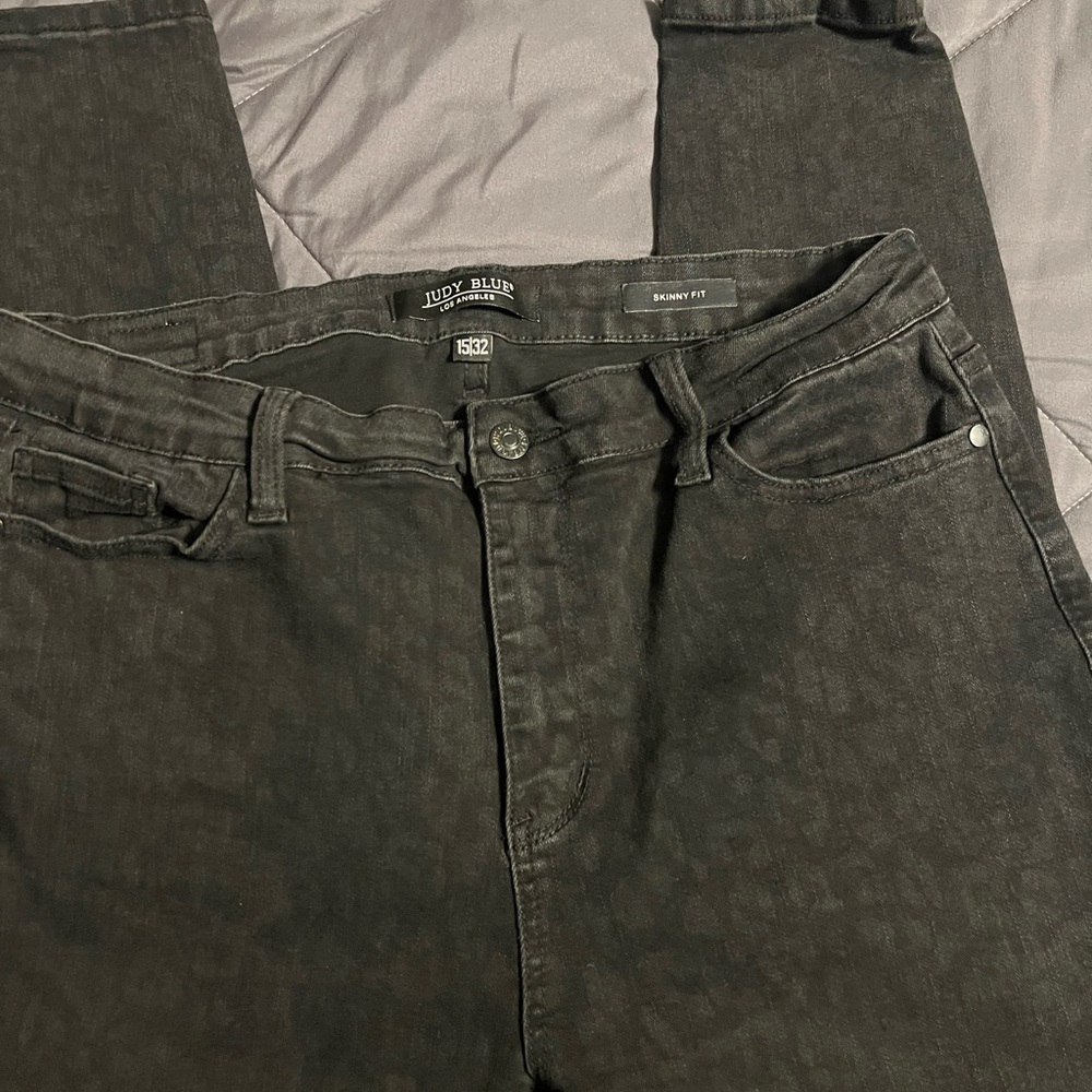 Judy Blue Leopard Black Skinny Jeans